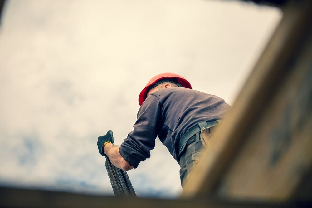 How to Hire Epoxy Contractor image